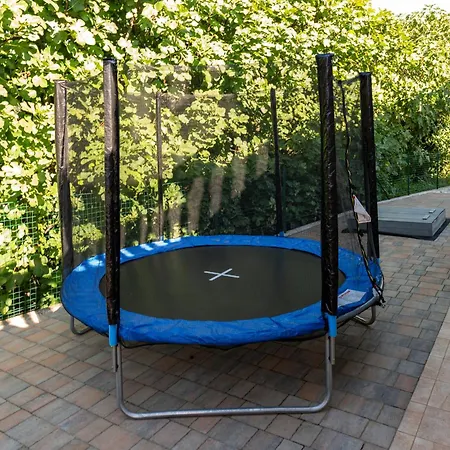 With Pool, Sauna And Jacuzzi Villa Buroli