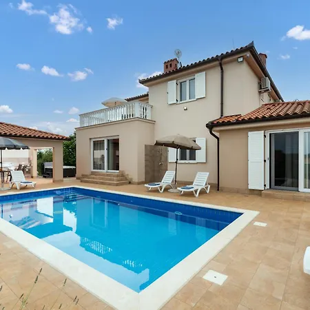 With Pool, Sauna And Jacuzzi Villa