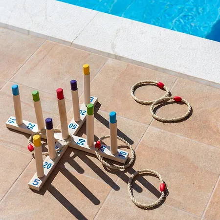 Villa Moraiolo- Family Vacation With Pool, Jacuzzi And Sauna